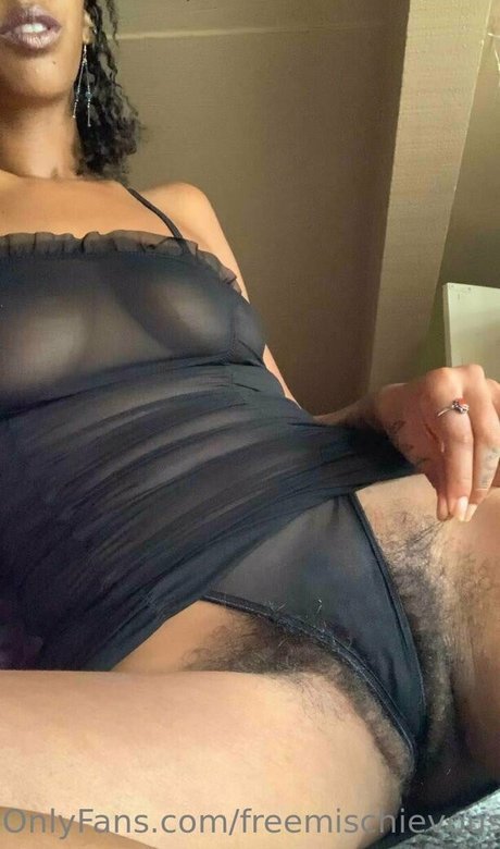 freemischievouskitty art model photo