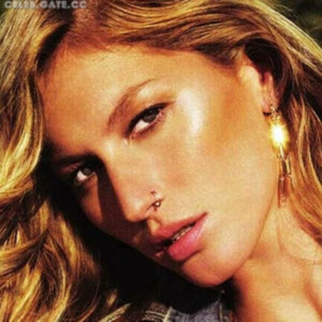 Gisele Bundchen exclusive star pics