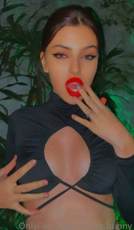 Desiree Bunny nudes pornstar pics