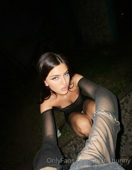 Desiree Bunny xxx pornstar photos