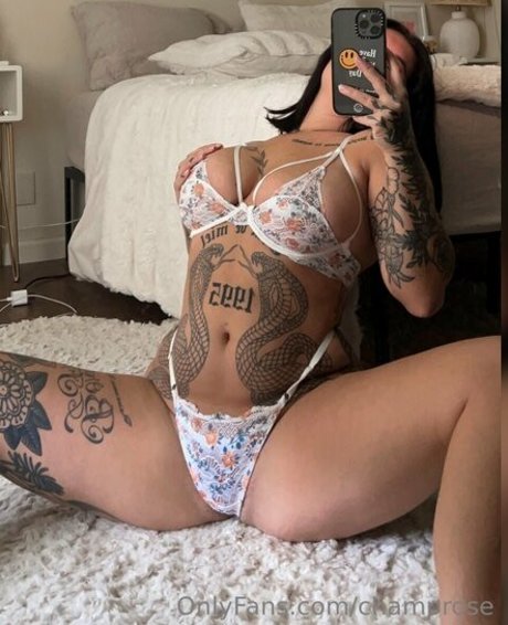 ChampagneRose xxx star img