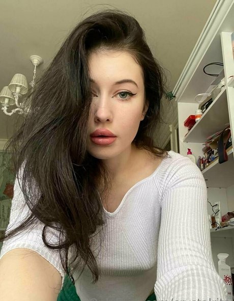 rita freee model nudes gallery