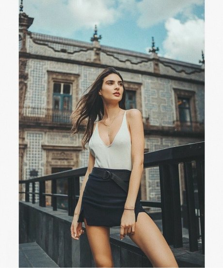 Maria Julia Vieira sexy star img