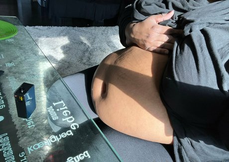 growingellex model adult pictures