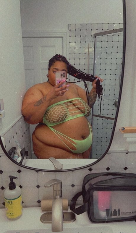 asian threesome onlyfans naked pic