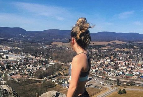 Emmie Garver model top images