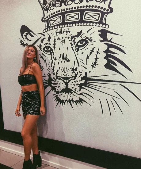 Megan Aisoff pornstar sexy pictures