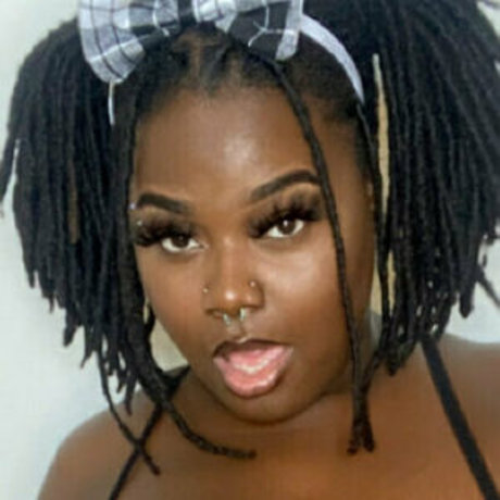 mochaa xx pretty star pic