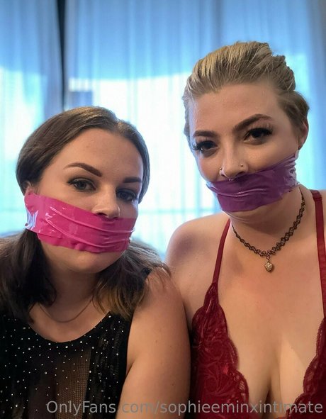 sophieeminxintimate model pornographic gallery