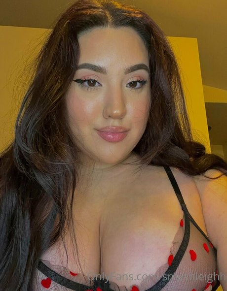 smashleighh model xxx img