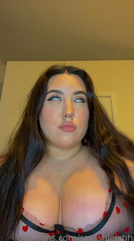 smashleighh pornstar img