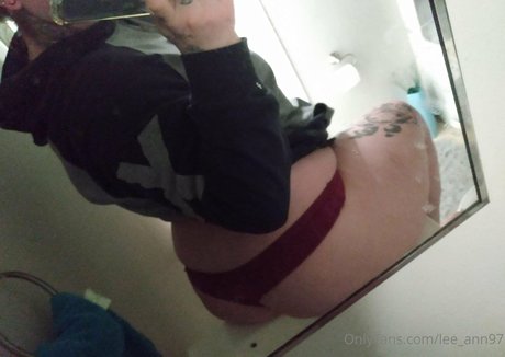 lee ann97 model erotic img