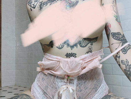 phat11 5 erotic star images