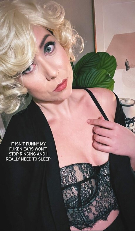 Hazel Hayes star nudes photo