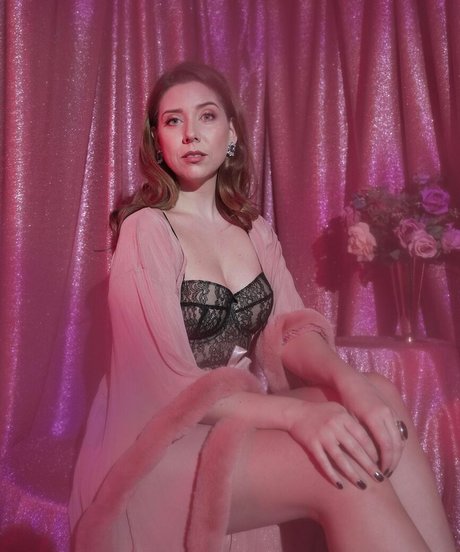 Hazel Hayes pornographic star images