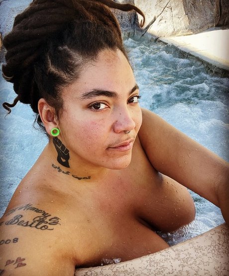 ChristinaGonzalez exclusive actress image