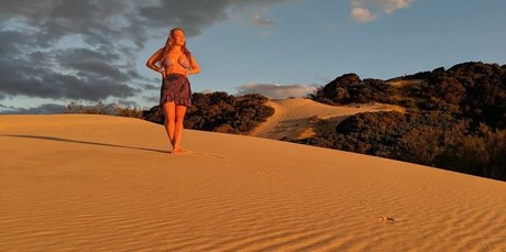 Anja Nissen top star picture