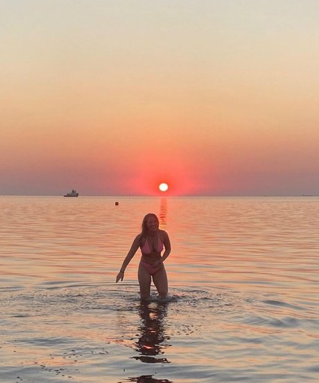 Anja Nissen porn model pic