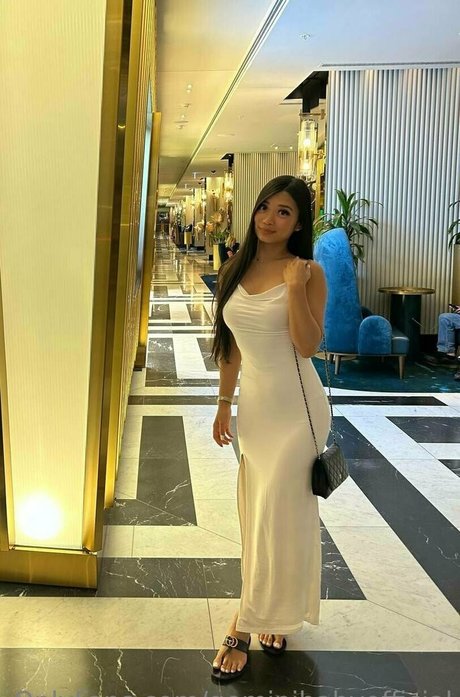 geminibabyofficial art model pics