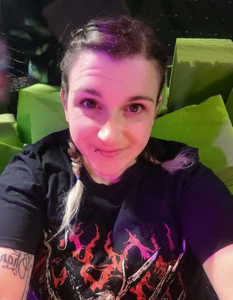 pregnantmamamsalicefury pornstar erotic pic