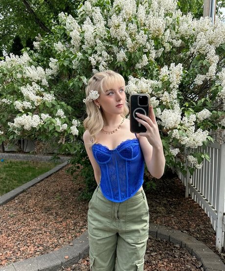 Camcossss model free image