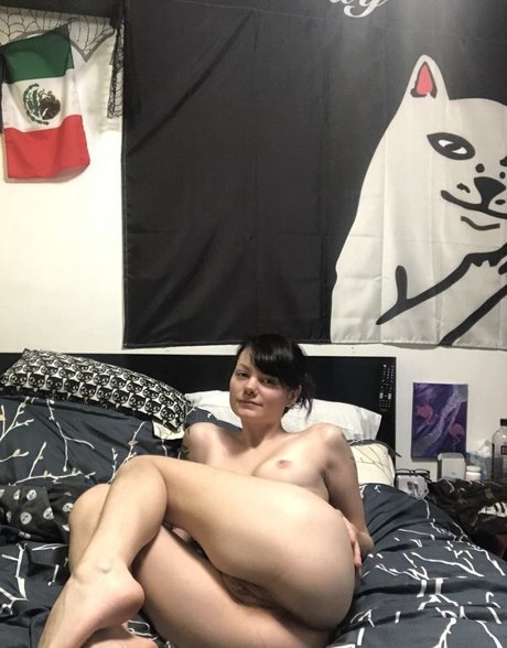 Skyla Rayne adult actress picture