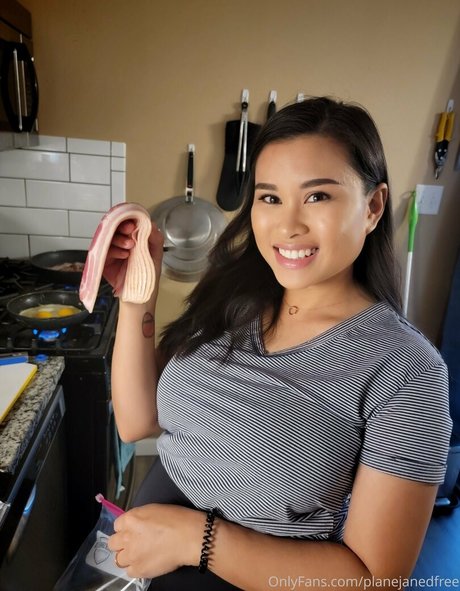 planejanedfree nude star archive