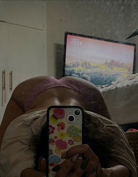 Hailey Gutierrez model hot picture