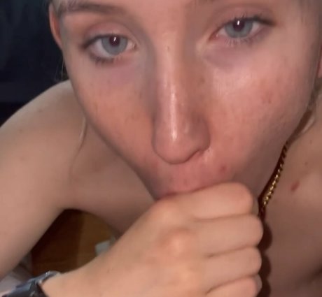 Trippi Miki nude model pic