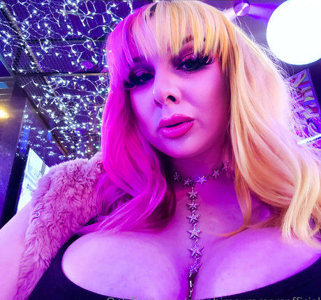 sapphiresummersofficial star nude pics