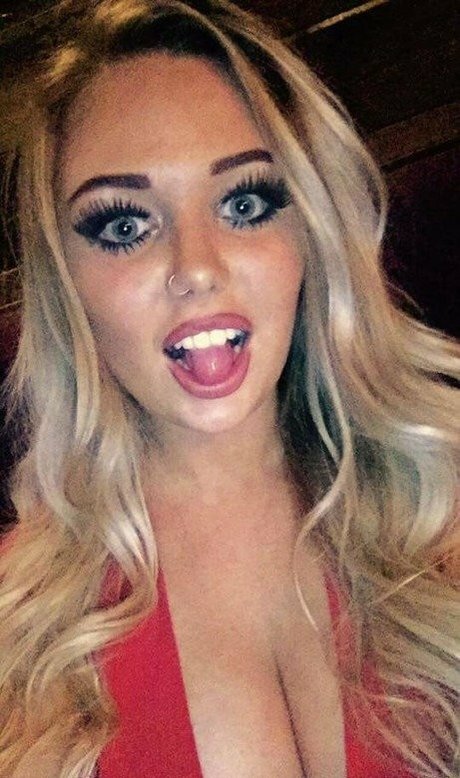 Colleen McAuslin star hot images