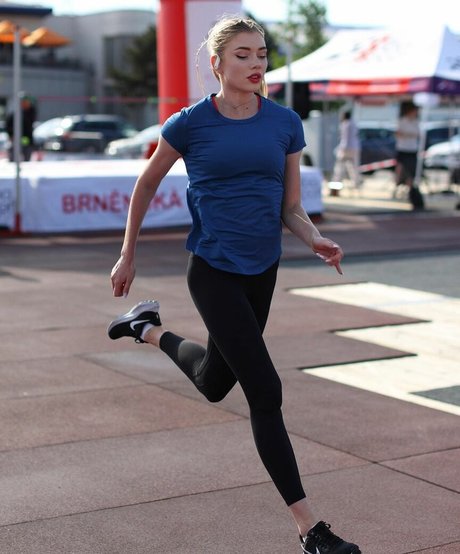 Elena Kulichenko nude star pictures