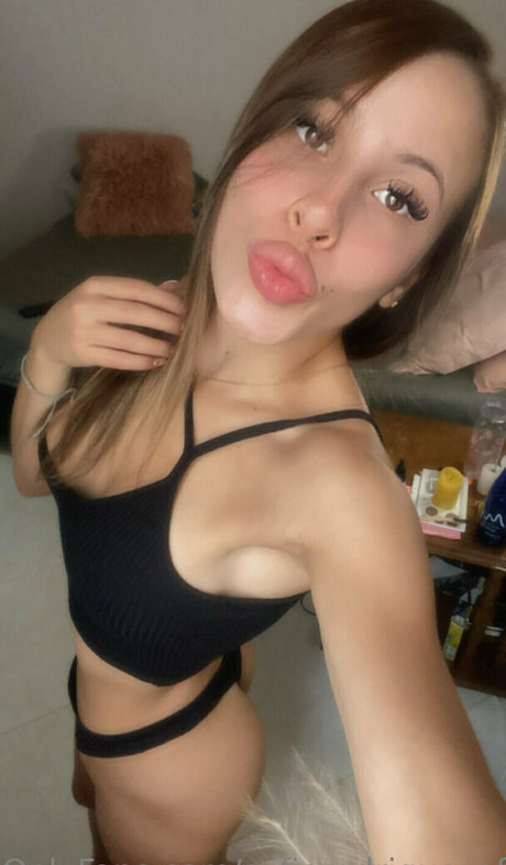 sofiarodriguezofficial model adult image