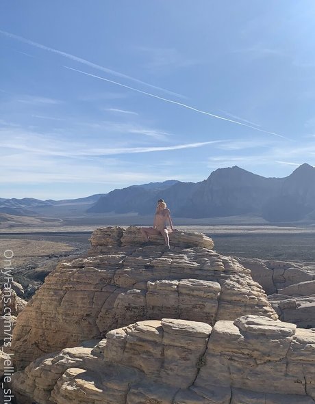 aphroditeadams free pornstar pics