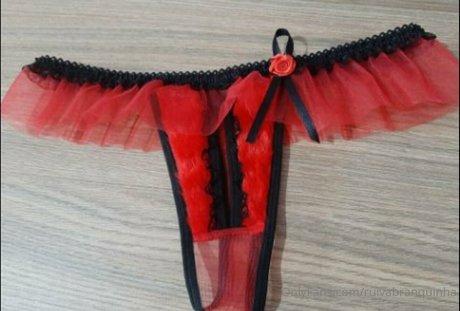 ruivabranquinha beautiful actress picture