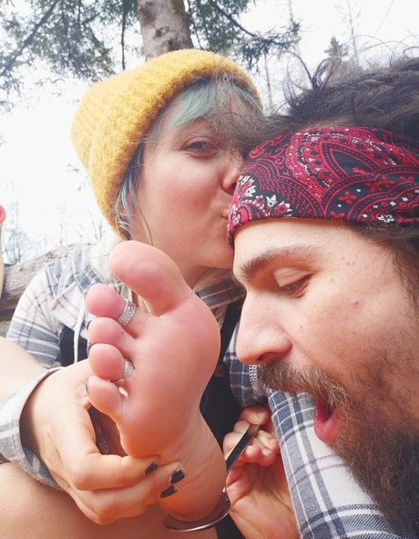 freakyfjonda model hot pictures