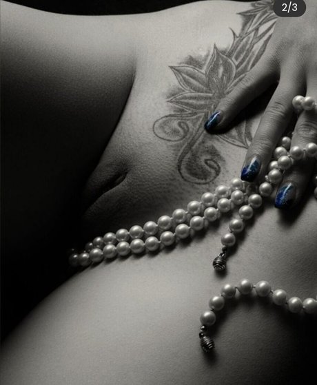 Sugar Sunny hot actress gallery