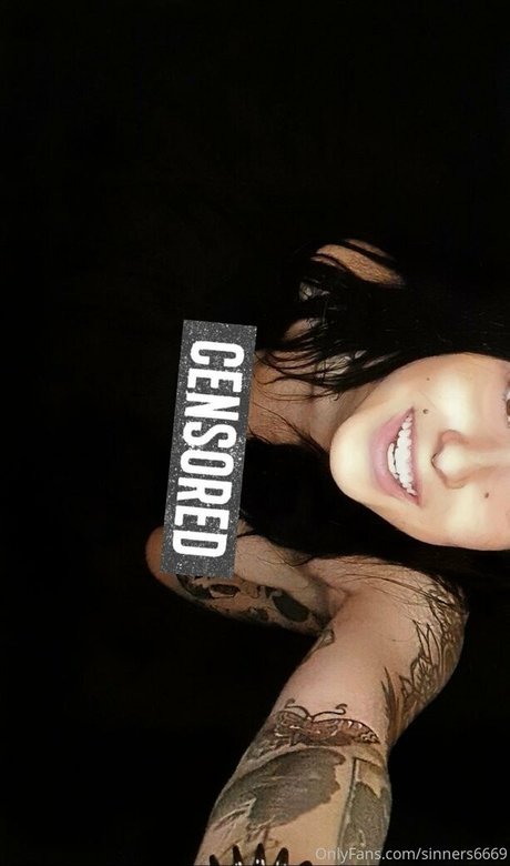 adelezora leefree star naked photo