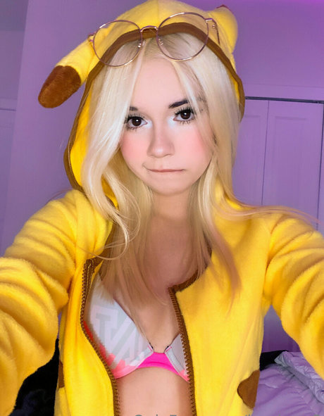 Jessie ra3 hot actress image