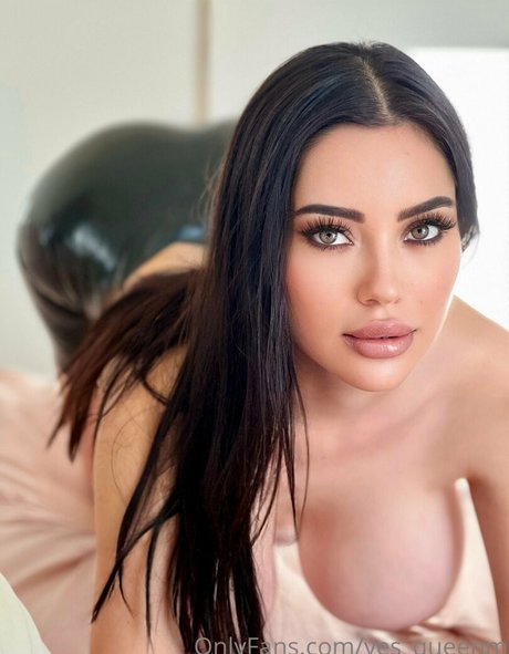 marisol vip naked pornstar img