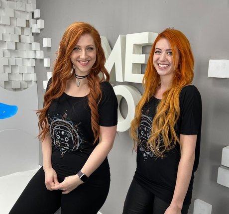 Lara Loft high quality model pics