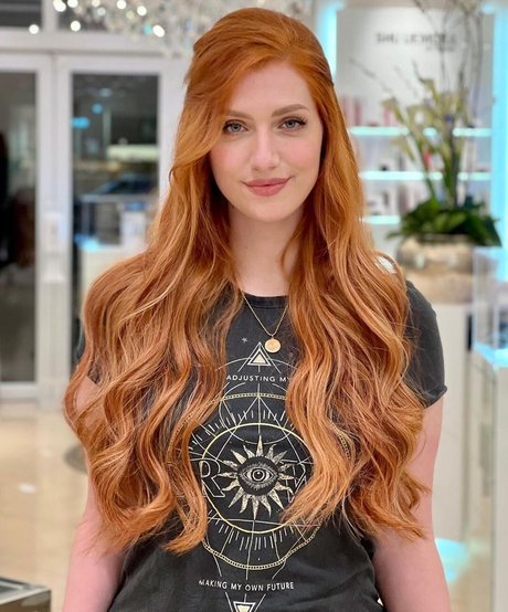 Lara Loft art actress image