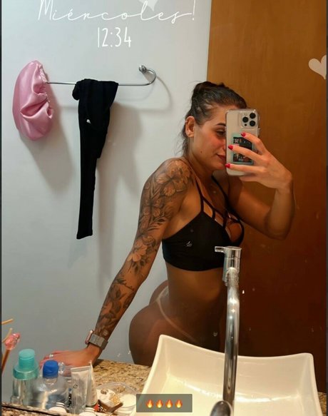 Cintia Colombino porn actress photos