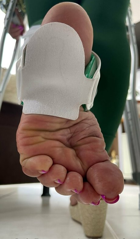 yelahia gfree pornstar sexy img