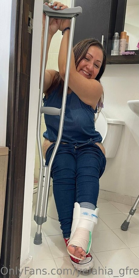 yelahia gfree pornographic star images