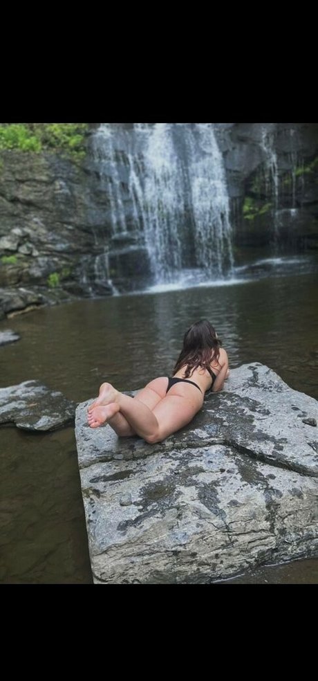 Booty 013 actress image