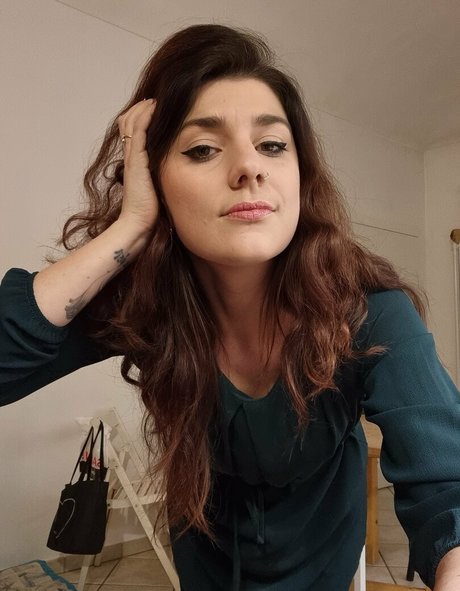 laurettavixen pornstar naked picture