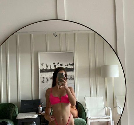 glitteratiii nudes model pictures