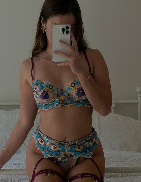 glitteratiii perfect actress picture