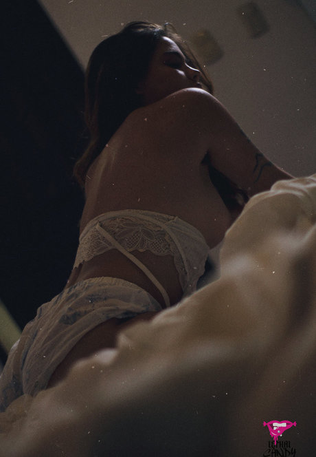 marianatureza69 model free pictures